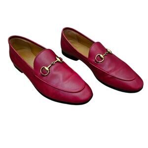 Gucci Jordaan Horsebit Flat Slip On Loafer Red Leather Gold Buckle Size 37 US 7